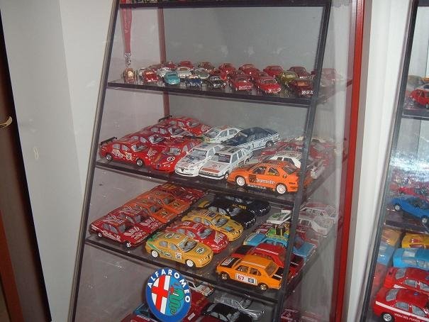 2007111412411_vetrina43n1perforum