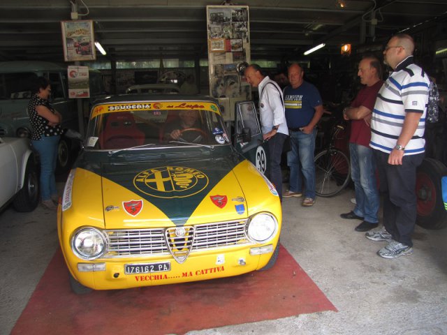 Passeggiata ad Albaneto